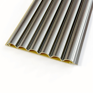 Flammhemmendes, dekoratives WPC-Wandpaneel, silberfarben, 3 m lang