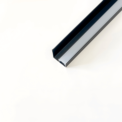 Profil&eacute; vertical en aluminium